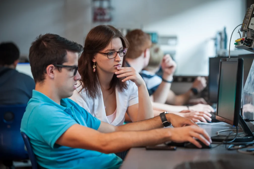 Ceat Formacion Para El Empleo Jovenes Ciudad Real