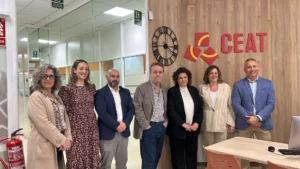 Ceat 25 Años Visita Consejera De Empleo A Las Instalaciones